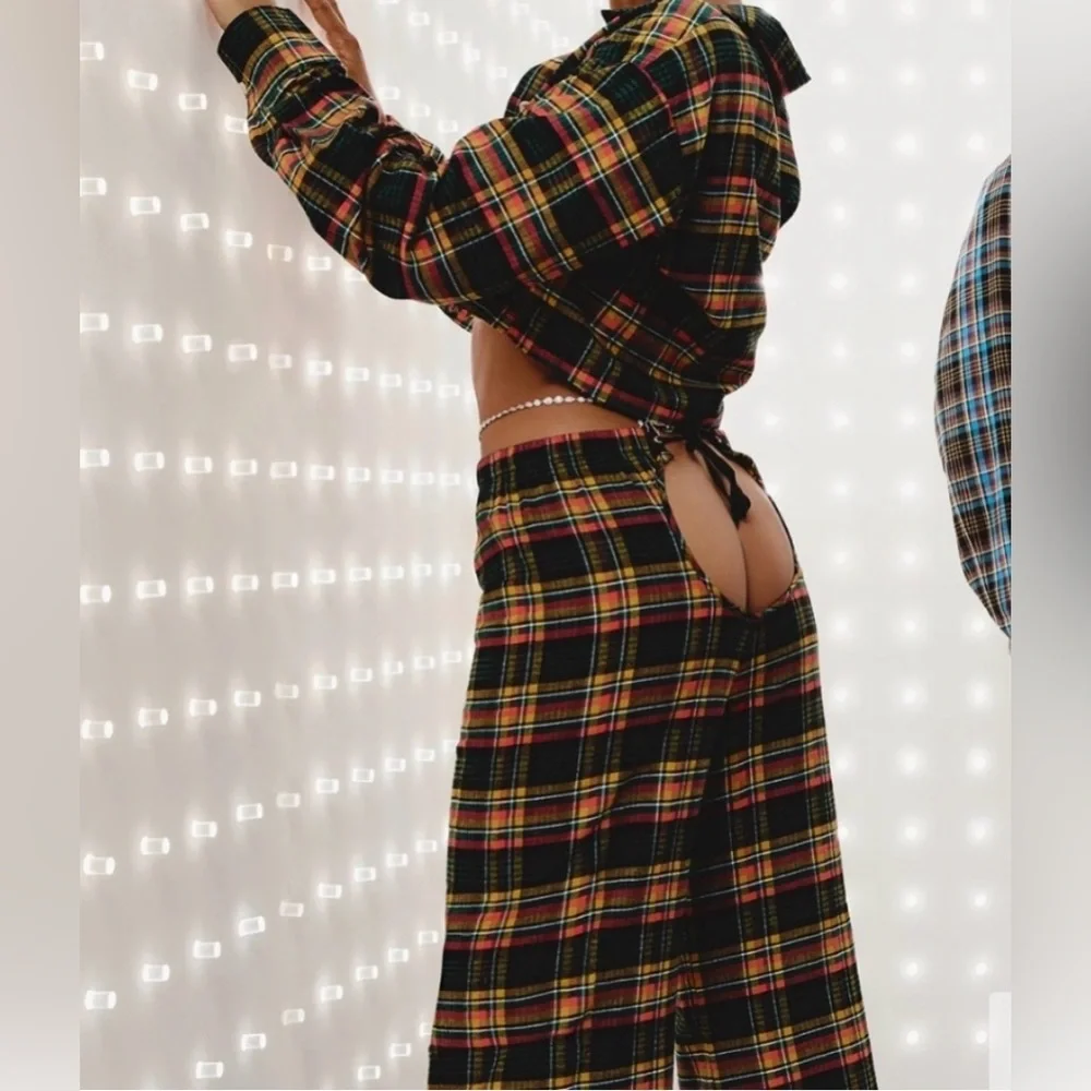 Savage Fenty By Rihanna Sleepwear Tied Up Tartan Open Back Pants Plaid M NWT - Picture 7 of 7